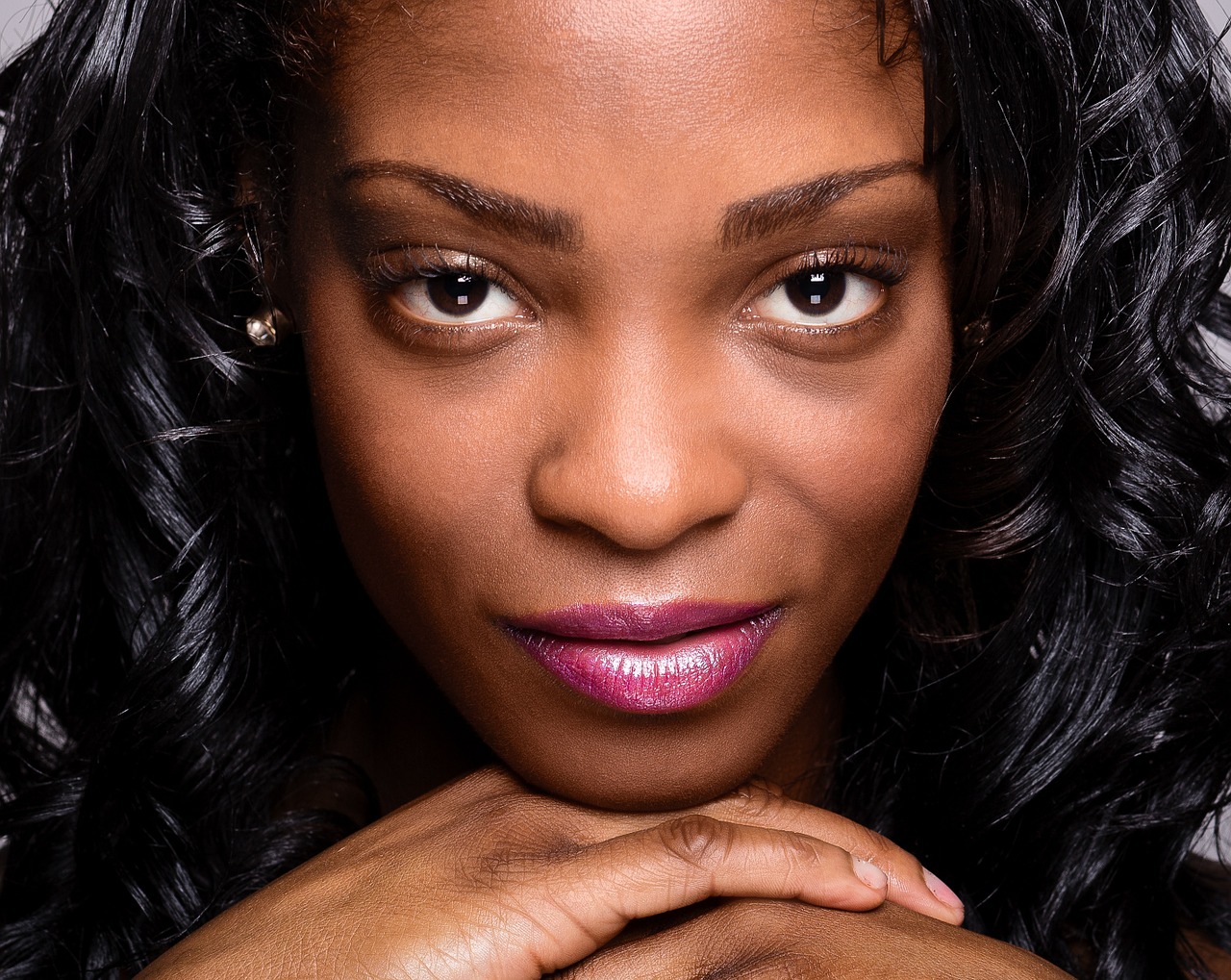 portrait-856125_1280