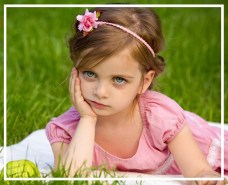 girl-1839623_1280_edited